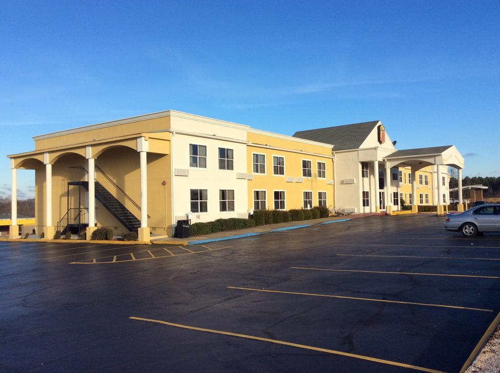 Super 8 By Wyndham Athens Hotel Exterior foto